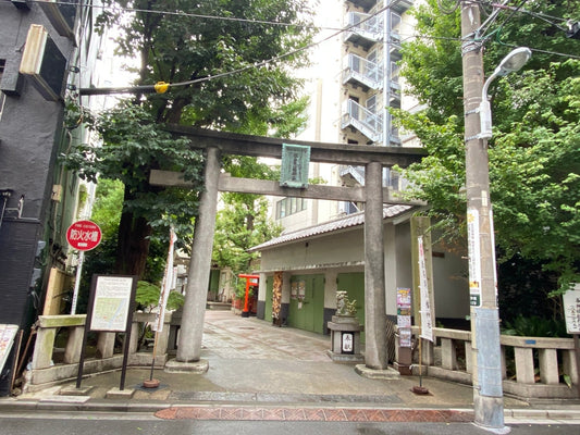 Granite and Tokyo Tour Series 2025 No.10 Tokyo Ichoga-oka Hachiman Shrine - Japanstones.shop