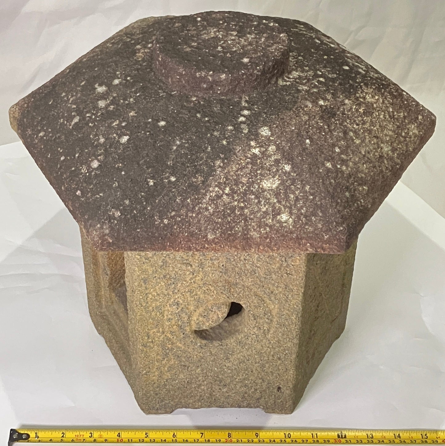 Sunshouan Stone Lantern