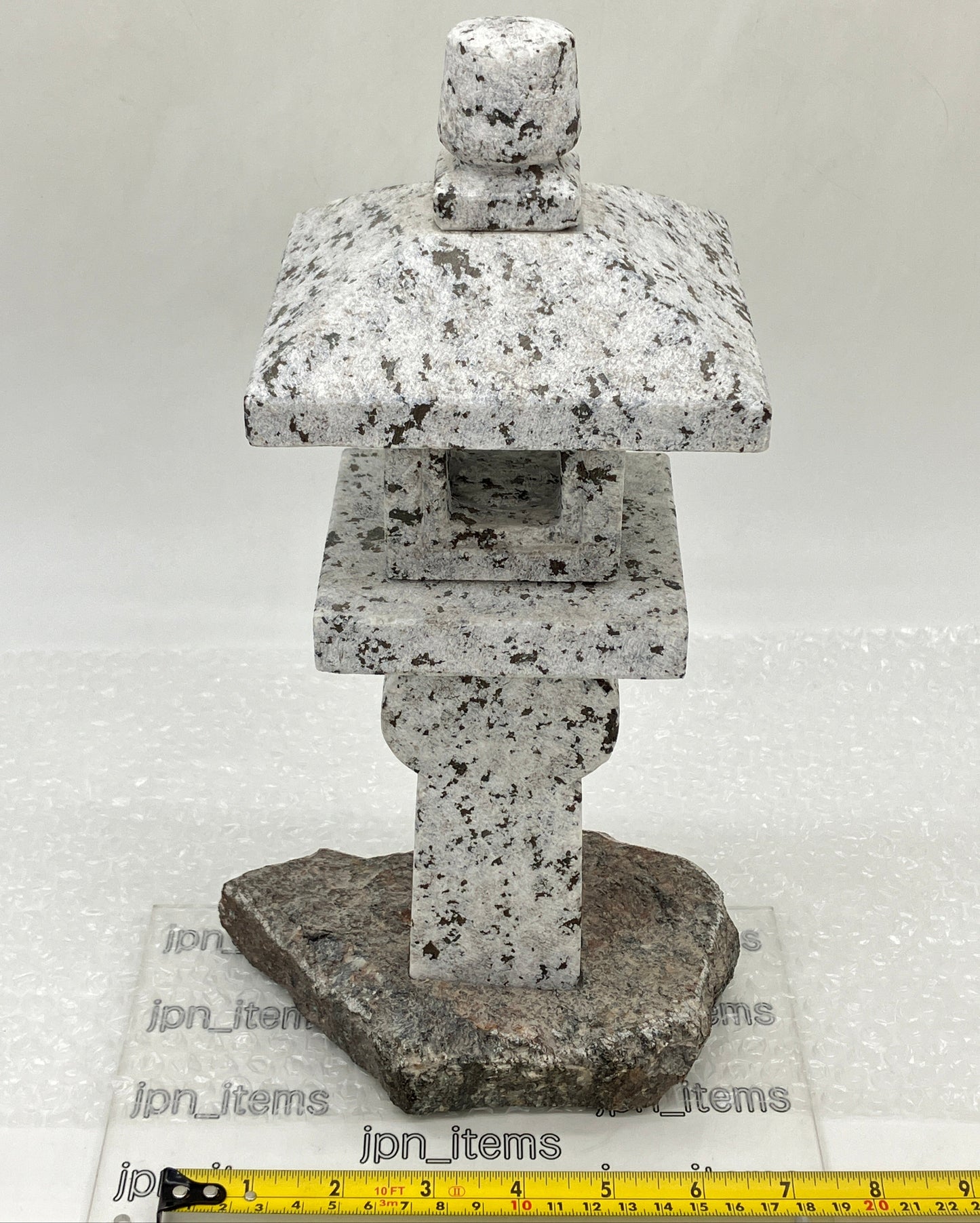 Oribe Stone Lantern