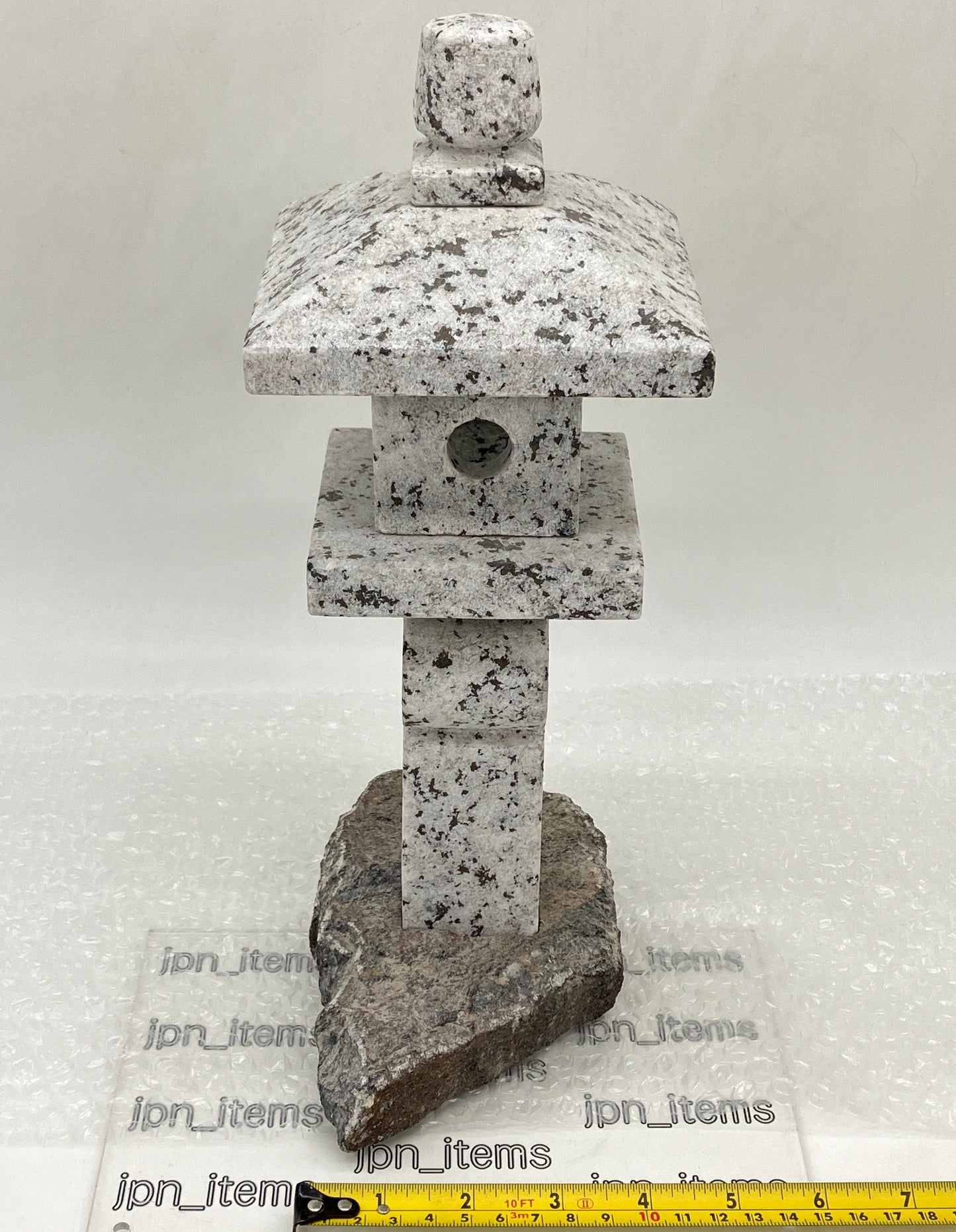 Oribe Stone Lantern