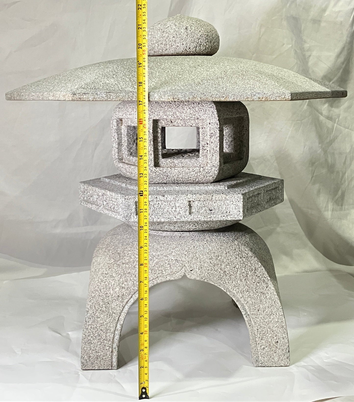 Yukimi Stone Lantern