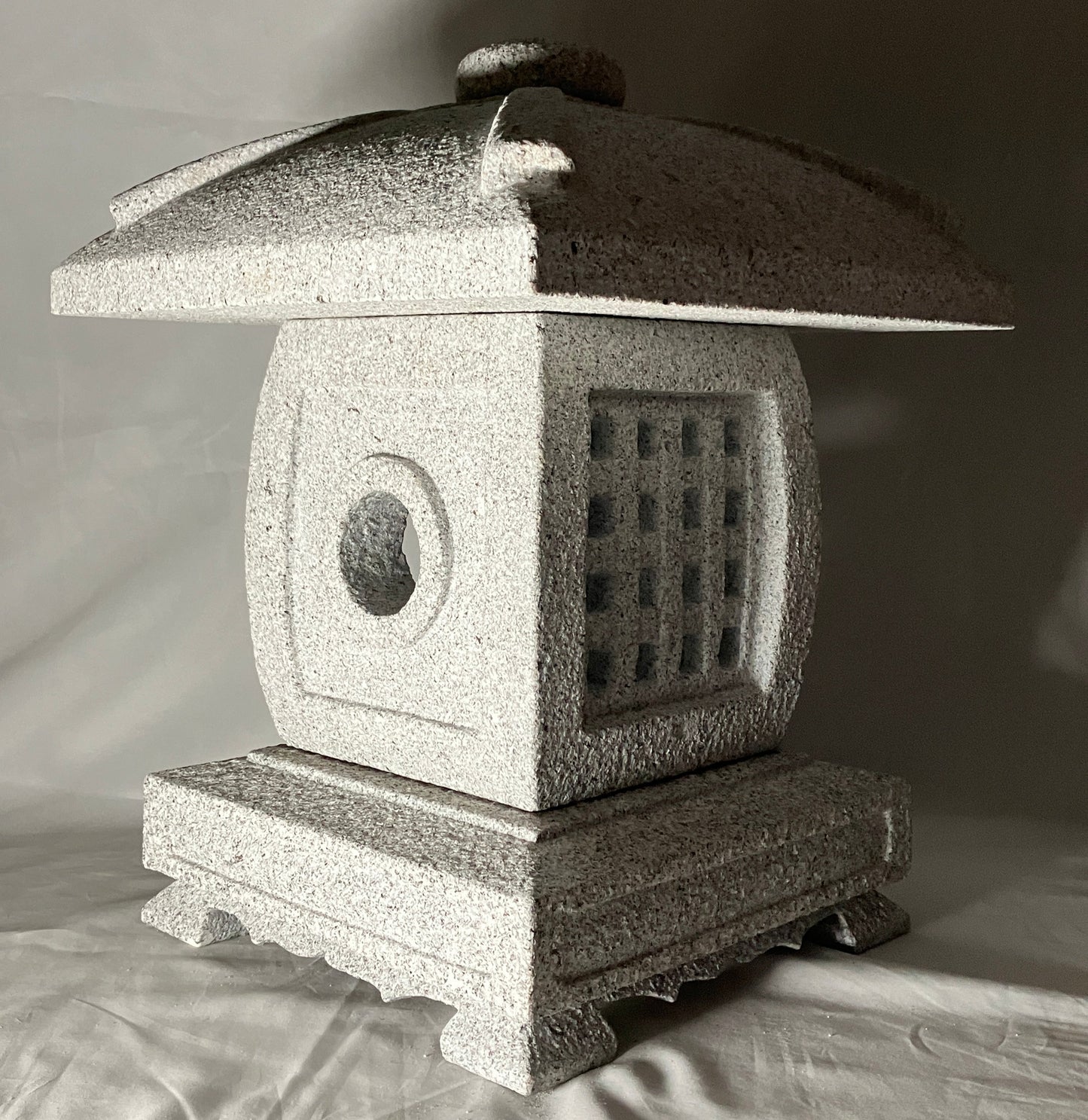 Tenkachaya Stone Lantern