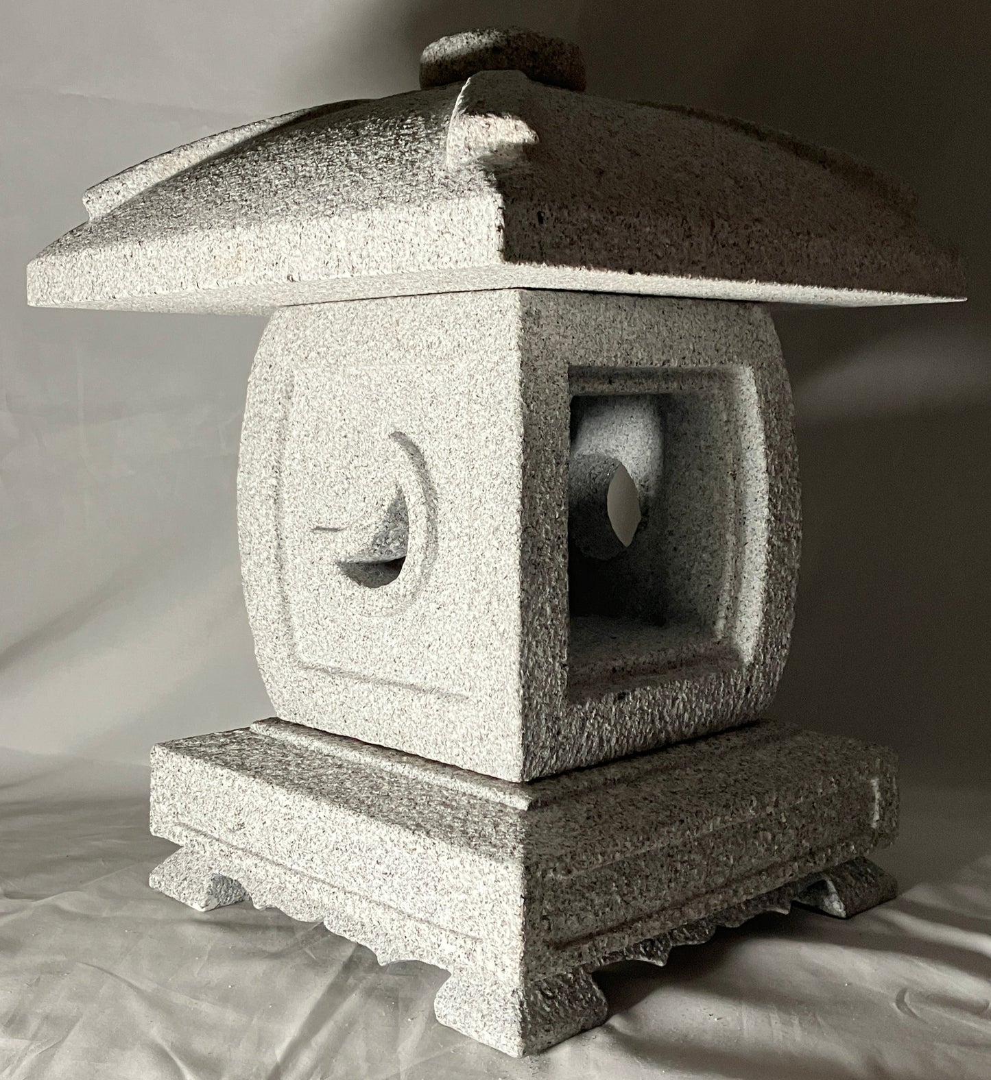 Tenkachaya Stone Lantern