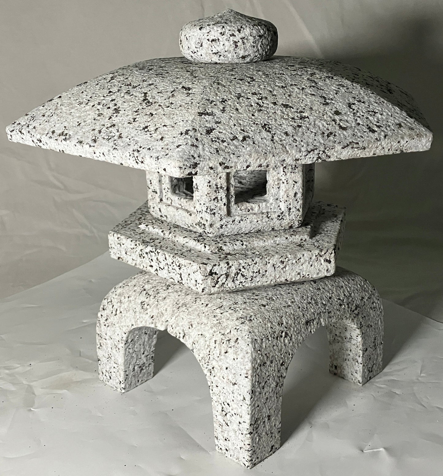 Yukimi Stone Lantern
