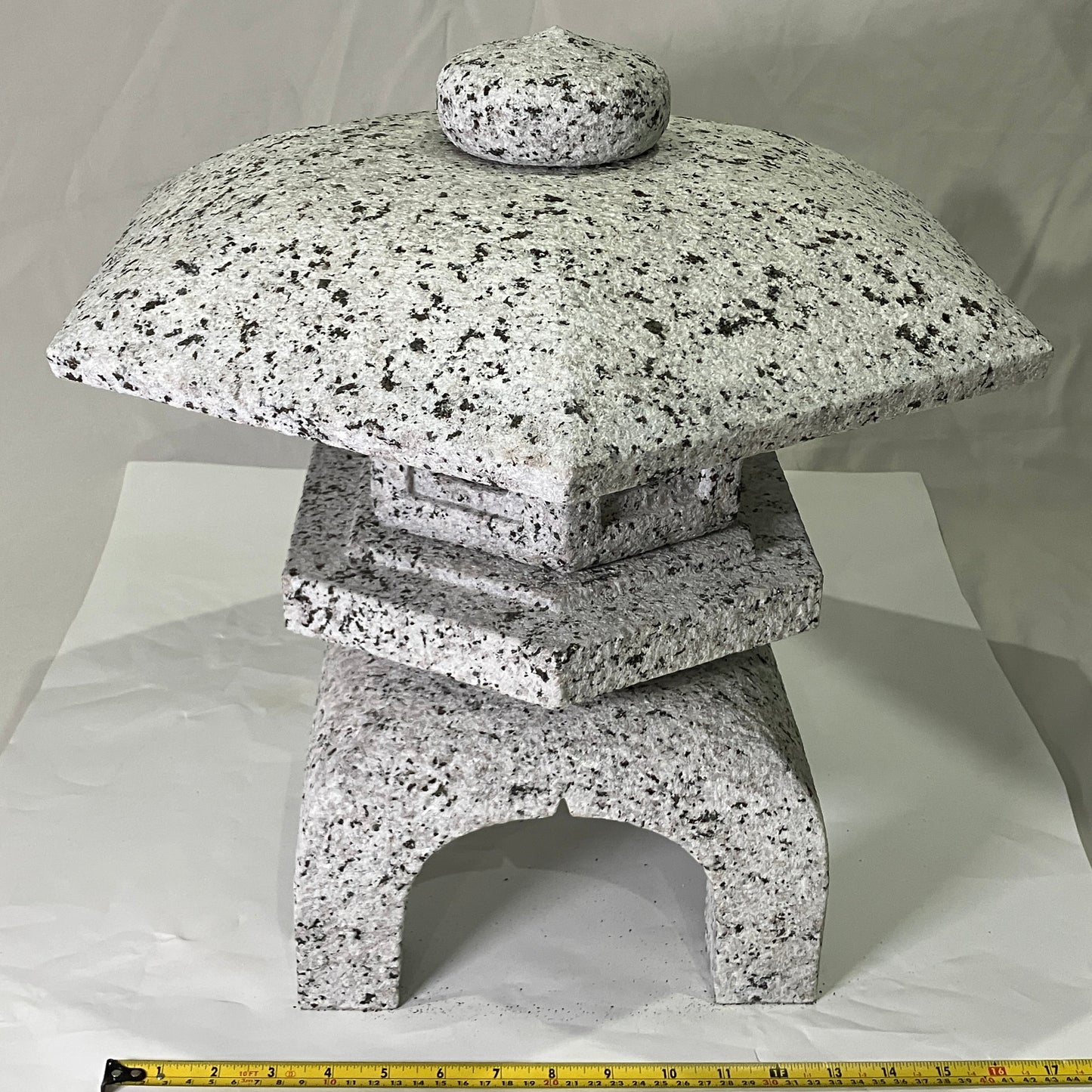 Yukimi Stone Lantern