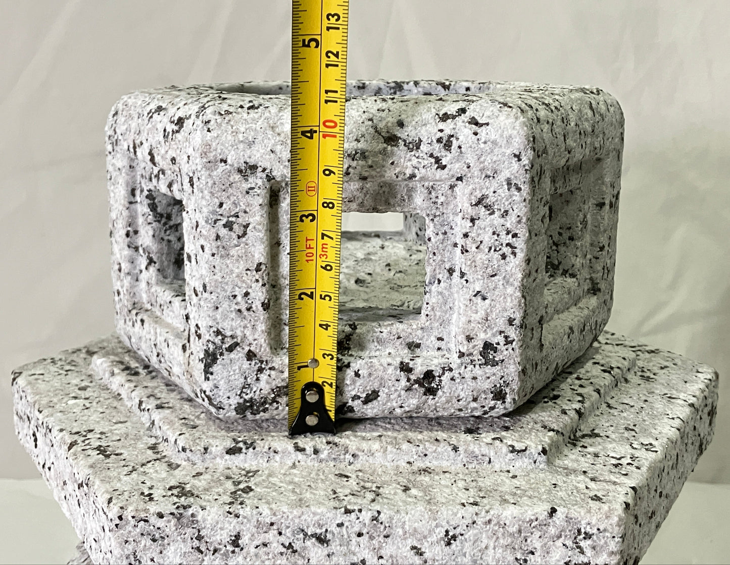 Zen Stone Lantern Yukimi Tourou Medium Granite Japanese Garden Ornament Statue