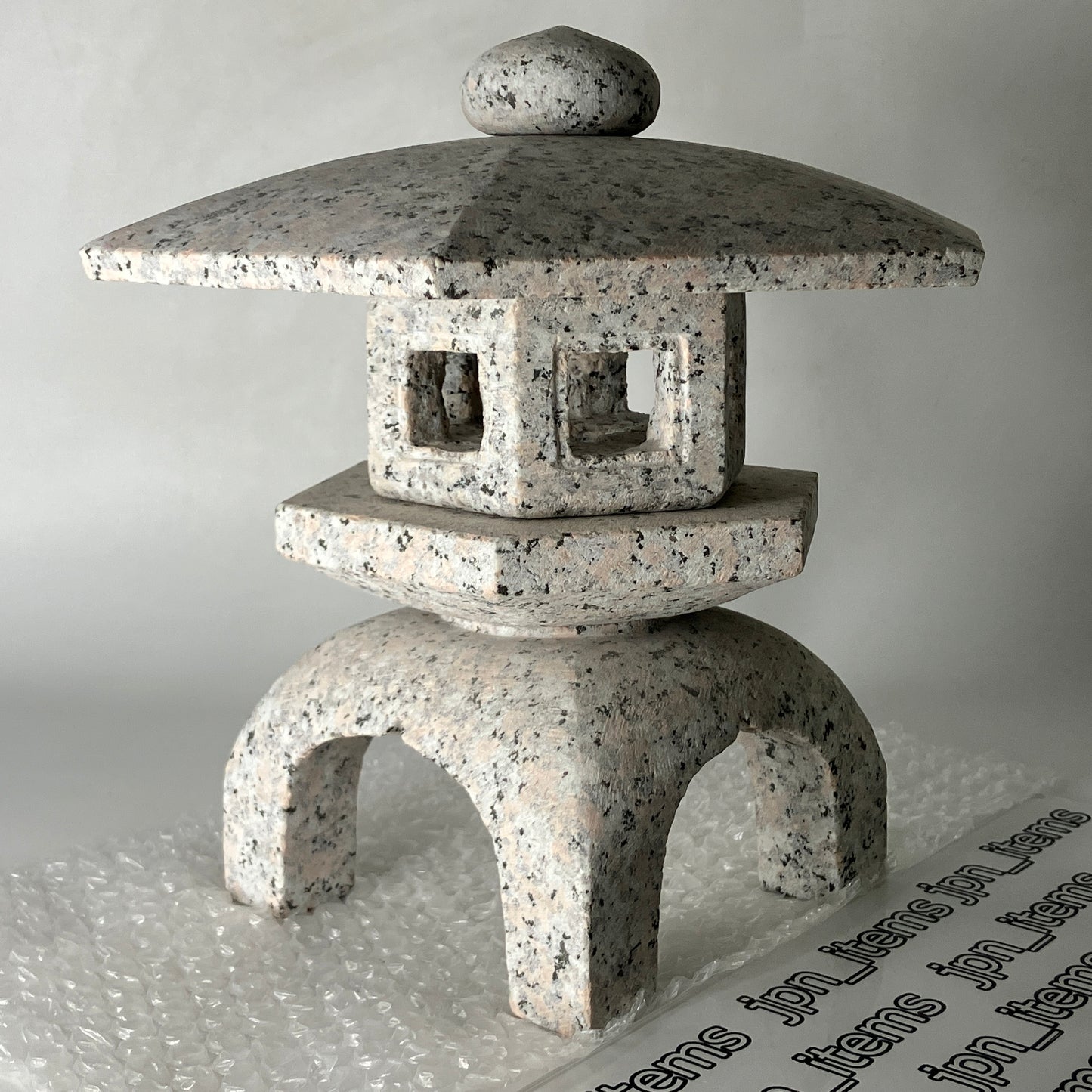 Zen Pink Gray Yukimi Stone Lantern Tourou Miniature Granite Japanese Garden Statue