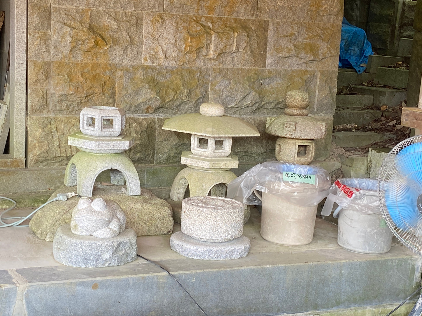 Zen Small Misaki Stone Lantern Gray Sandstone Japanese Garden Ornament Statue