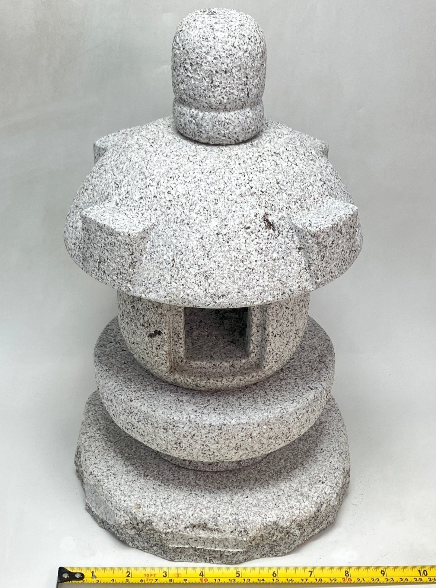 MIsaki stone Lantern - japanstones.shop
