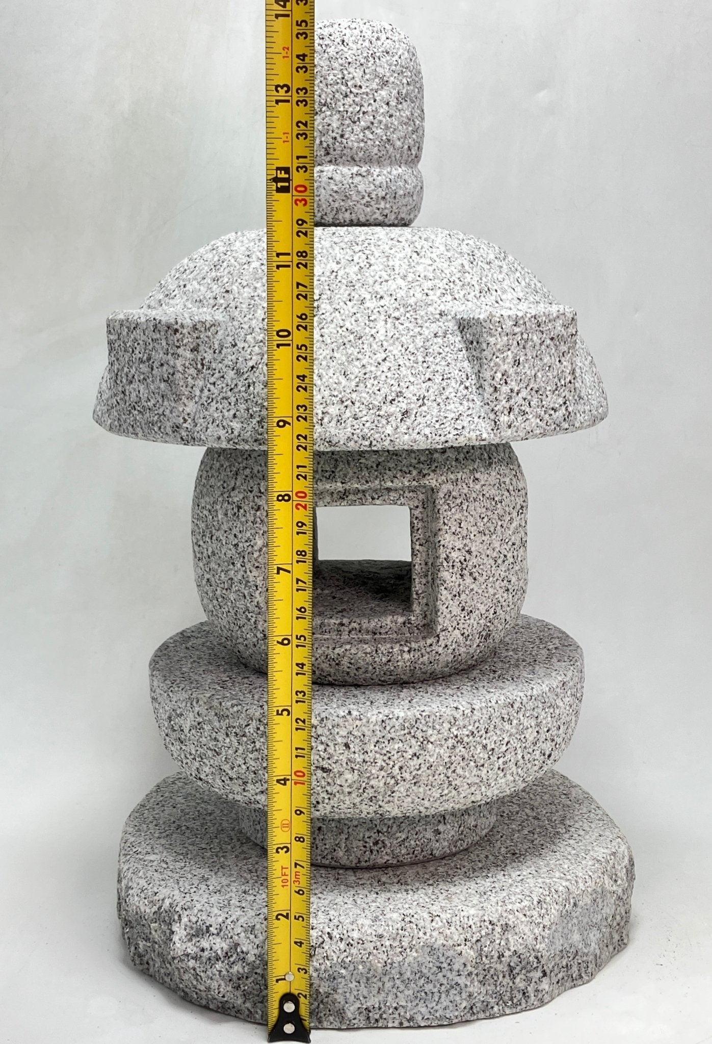 MIsaki stone Lantern - japanstones.shop
