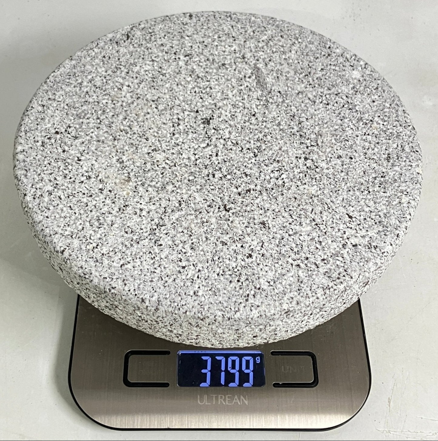 MIsaki stone Lantern - japanstones.shop