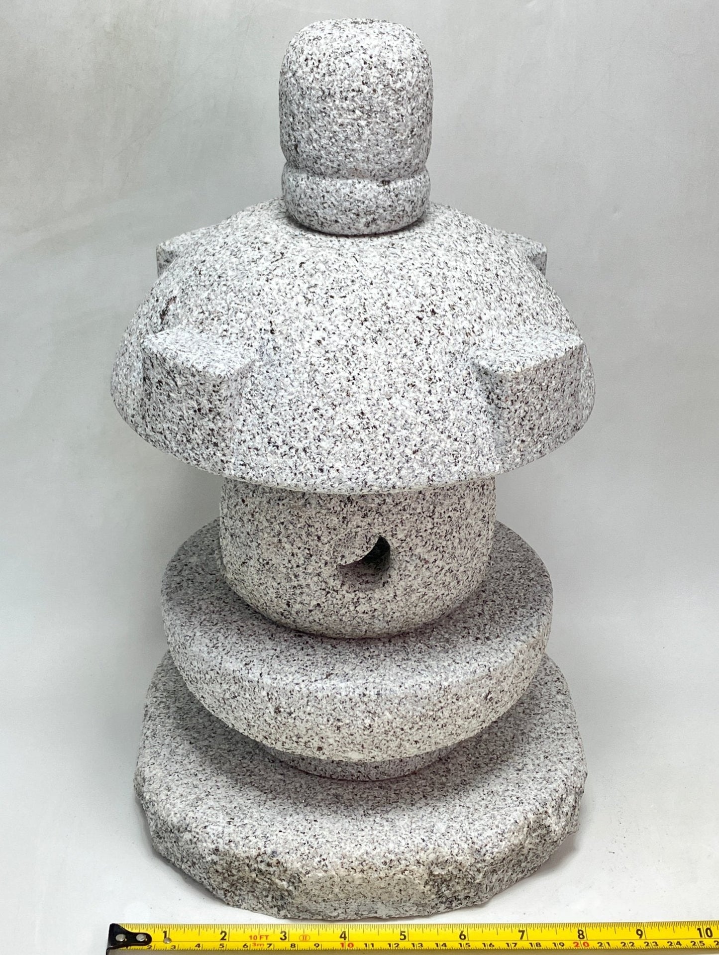 MIsaki stone Lantern - japanstones.shop