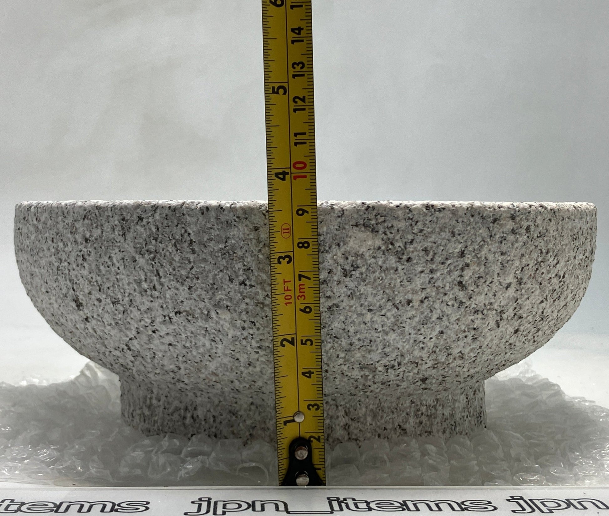 Misaki Stone Lantern - japanstones.shop