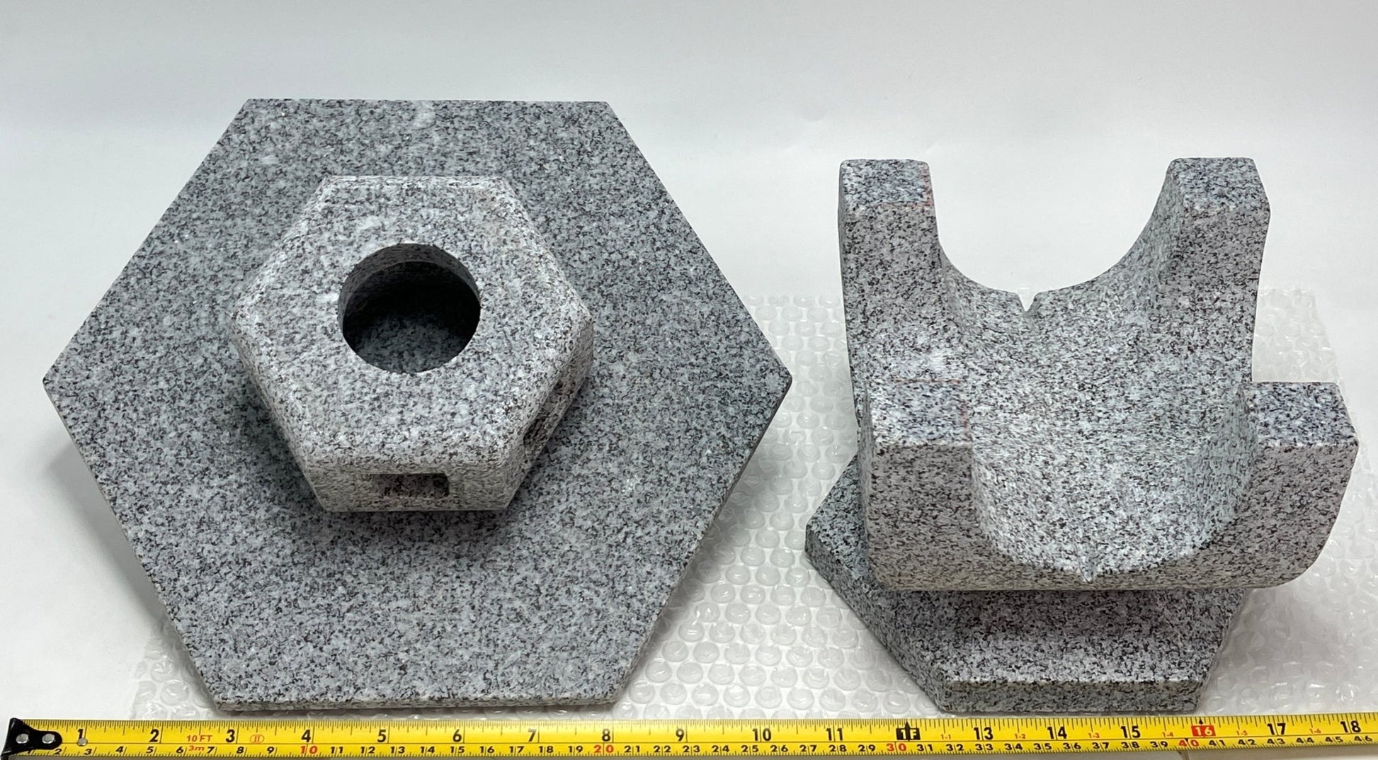 Yukimi Stone Lantern - japanstones.shop