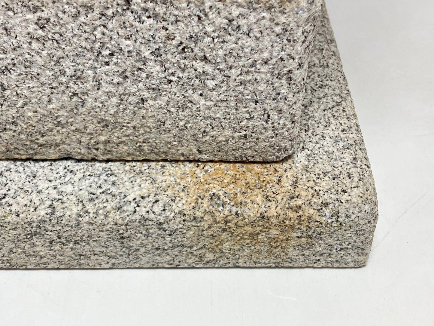 Andon Style Stone Lantern - japanstones.shop