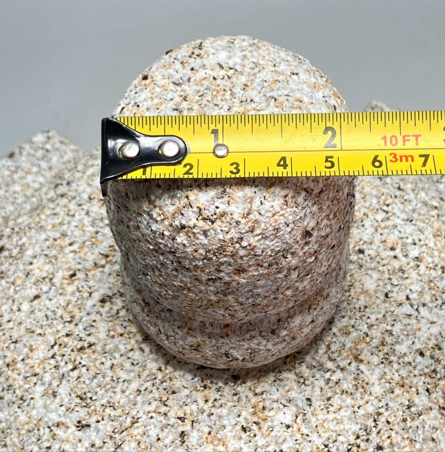 Misaki stone Lantern - japanstones.shop