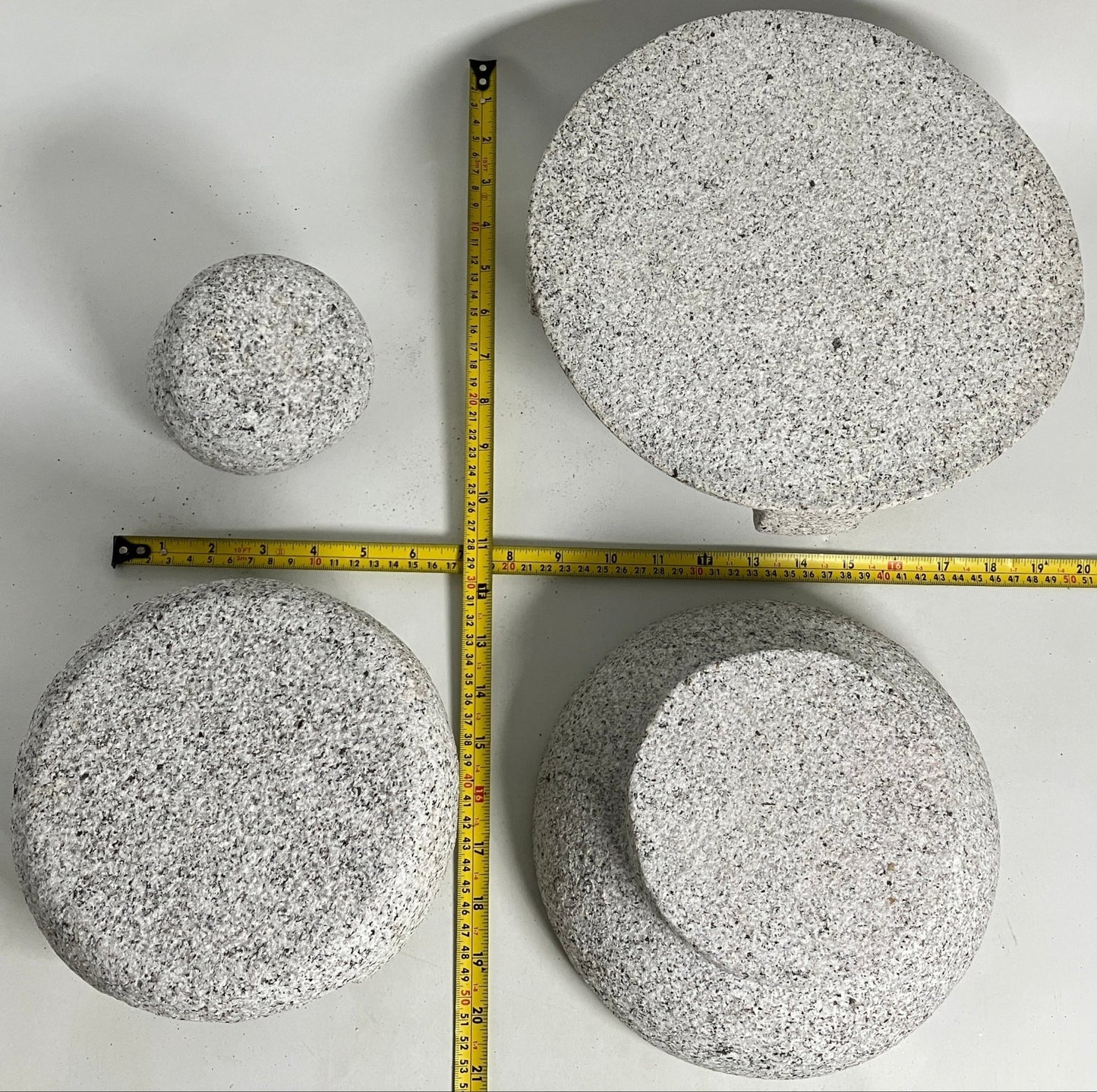 Misaki Stone Lantern - japanstones.shop