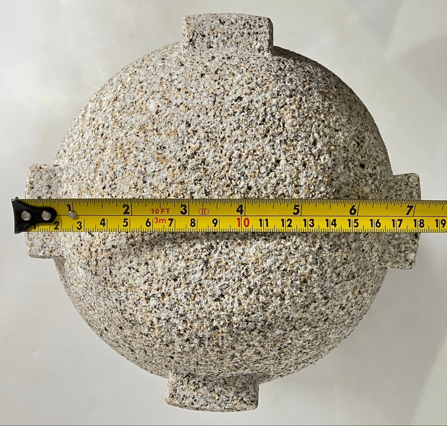 Misaki stone Lantern - japanstones.shop