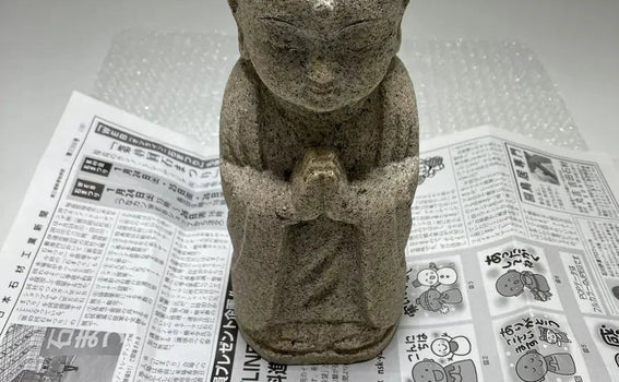 EMS Shipping: Stone Jizo to Australia (AU) — Packing Method (Japan)