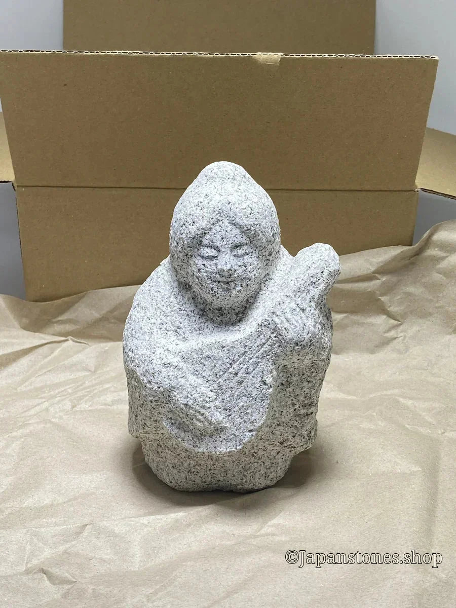 Granite Benzaiten statue shipped from Japan to Germany by DHL - Japanstones.shop