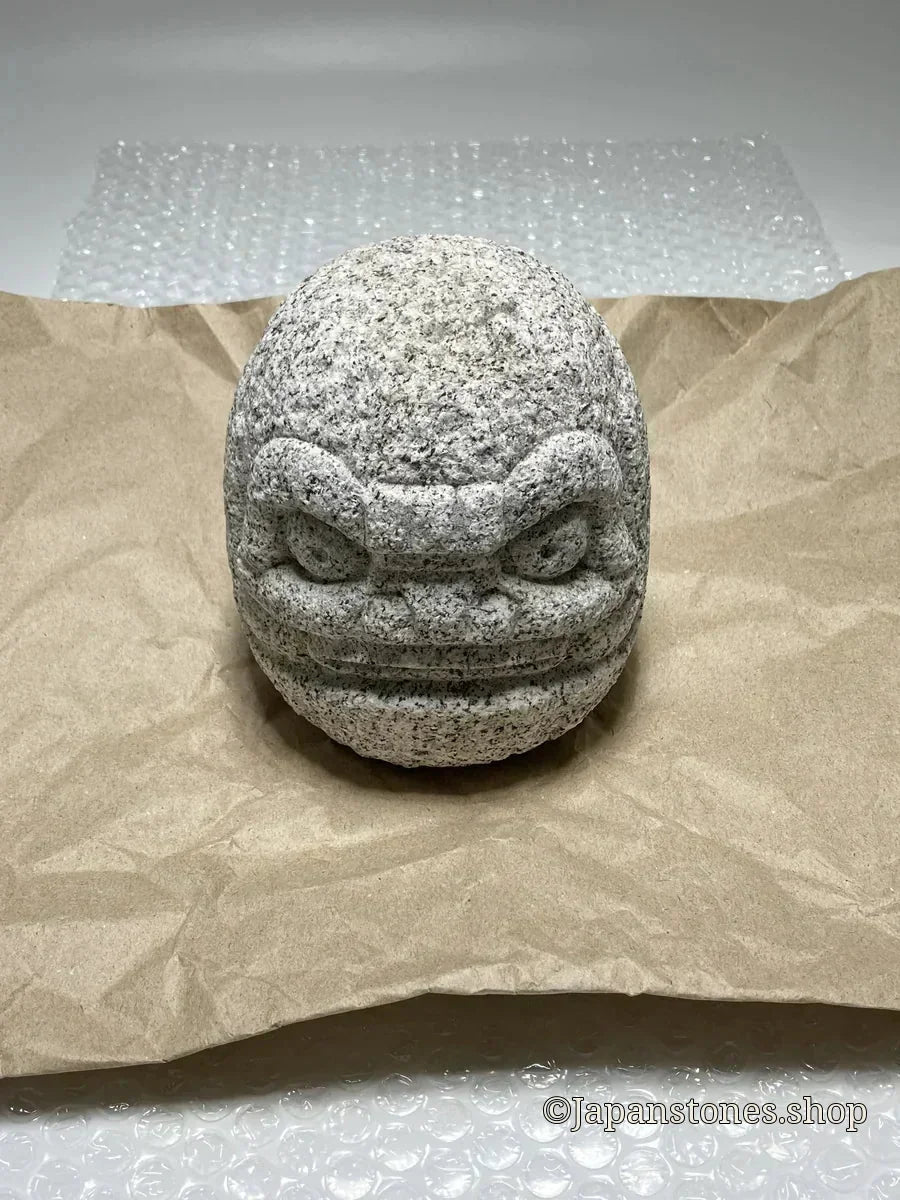 Granite Daruma Statue Shipped to the United States by DHL from Japan - Japanstones.shop