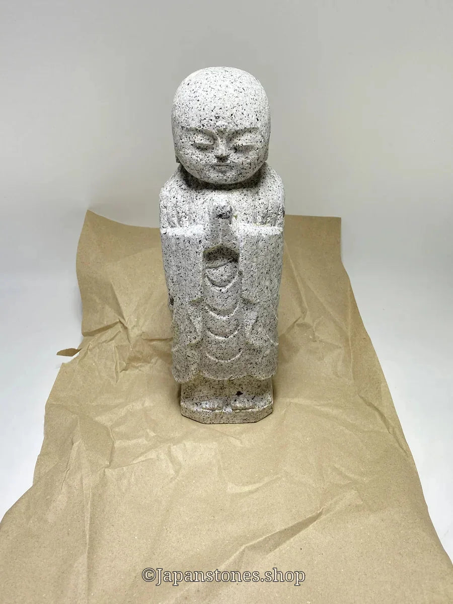 Granite Jizo statue shipped from Japan to Germany by DHL - Japanstones.shop