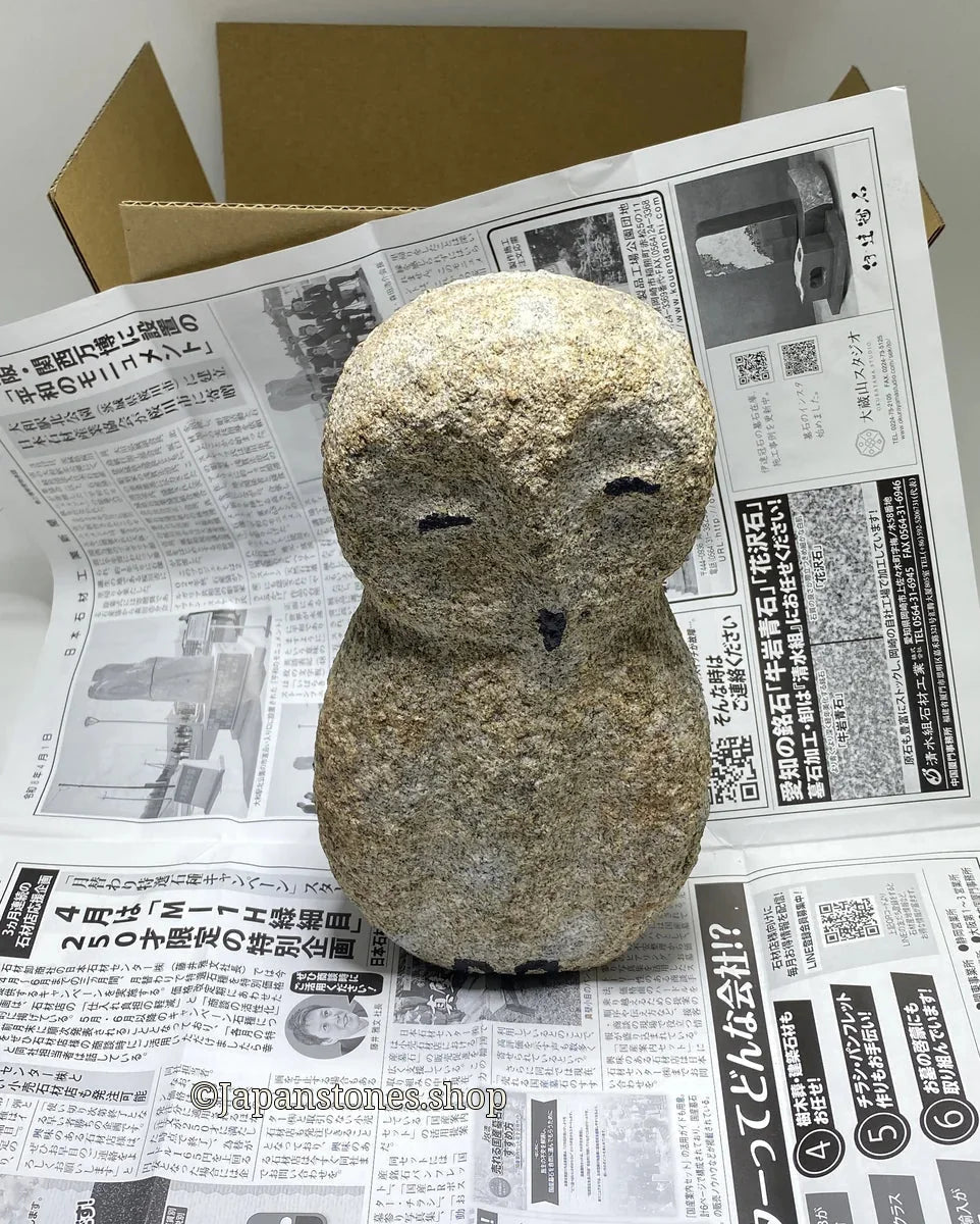 Granite Stone Owl Statue Shipped to the United States by DHL from Japan - Japanstones.shop