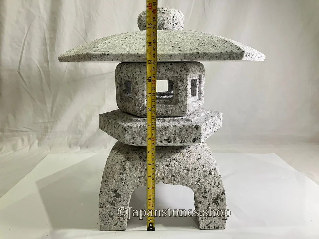How to ship a medium size Yukimi Stone Lantern to the US by air - Japanstones.shop
