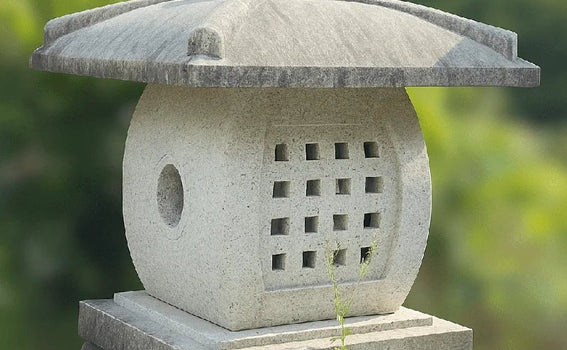 Japan’s Greatest Success Story - Toyotomi Hideyoshi, Ambition, and the Tenkachaya Stone Lantern