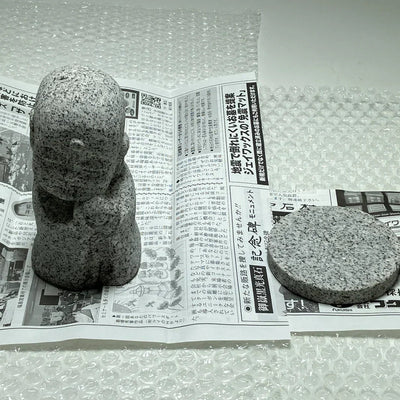 Mini Jizo Statue with Globus Cruciger Shipped to Australia by DHL from Japan
