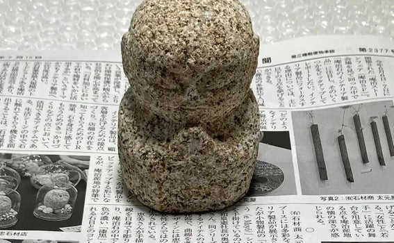 Packing Aji Rust Stone Jizo for DHL Shipping to the US