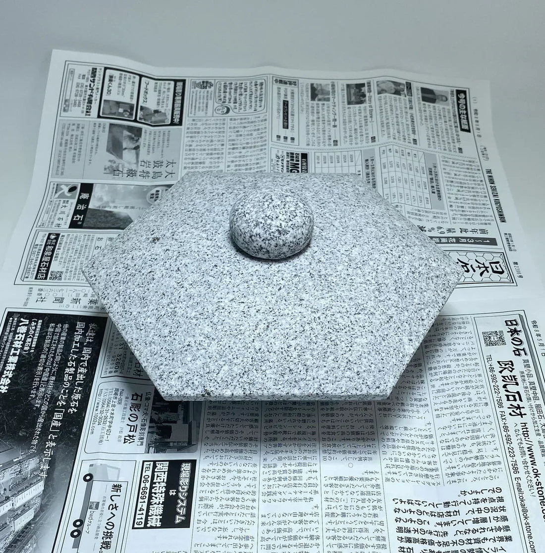 Packing and UPS Shipping a Japanese Yukimi Stone Lantern to the USA - Japanstones.shop