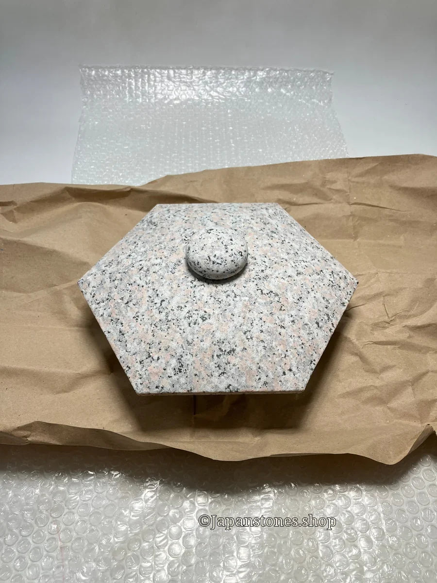 Pink Yukimi Stone Lantern shipped to the US via UPS. - Japanstones.shop