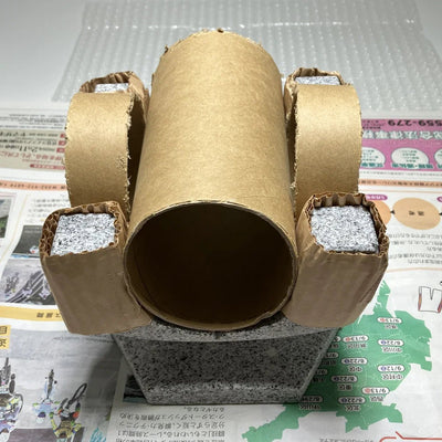 Small Yukimi Stone Lantern Shipped to the US by UPS — Same-Day Dispatch from Japan