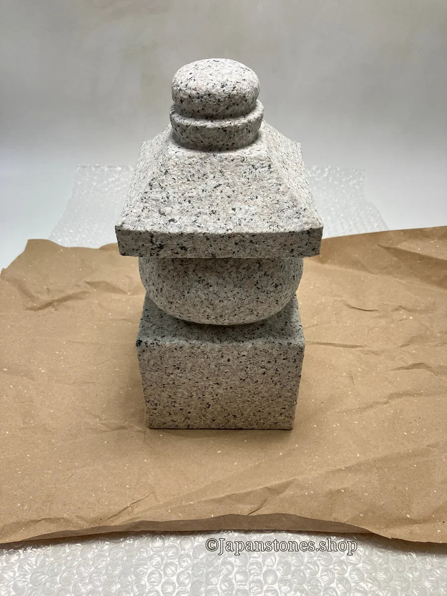 UPS Shipping to the United States — Protective Packaging for a Stone Item (Photo Log) - Japanstones.shop