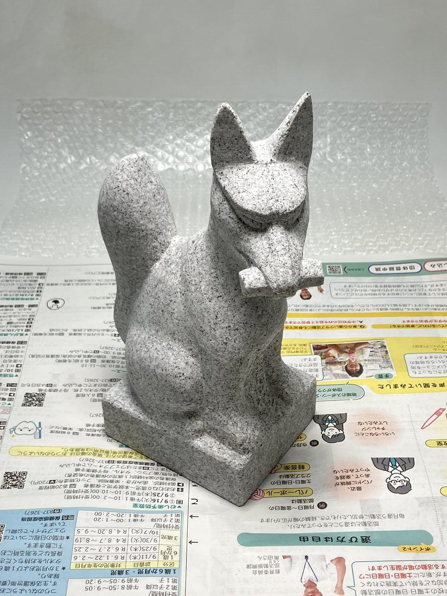 We shipped a stone fox statue to the US via UPS. - Japanstones.shop