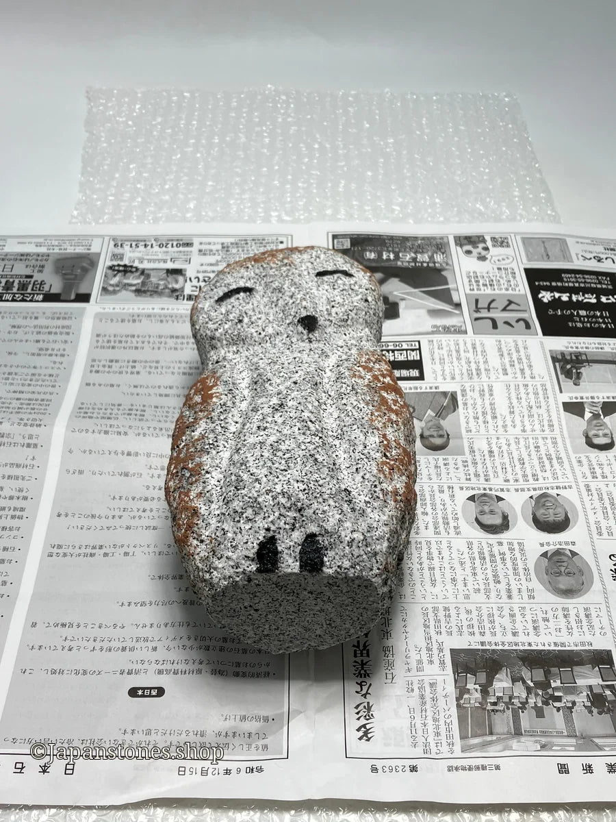 We shipped Stone Owl to the US via DHL. - Japanstones.shop