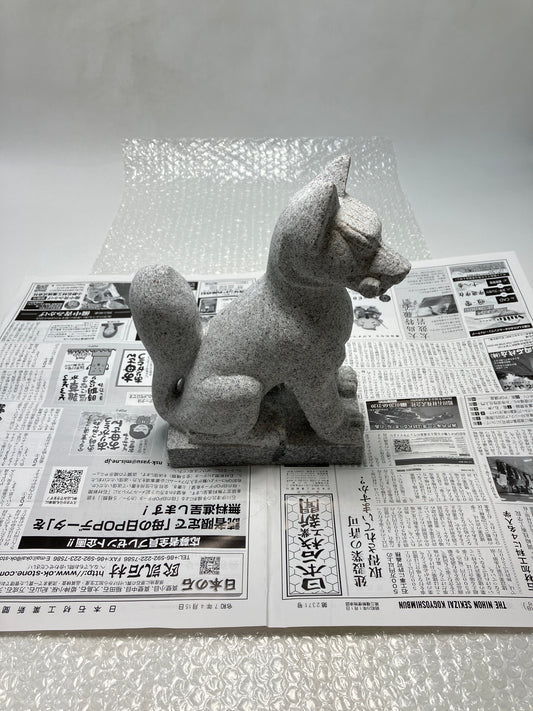 We shipped the Stone Fox to the US via UPS. - Japanstones.shop