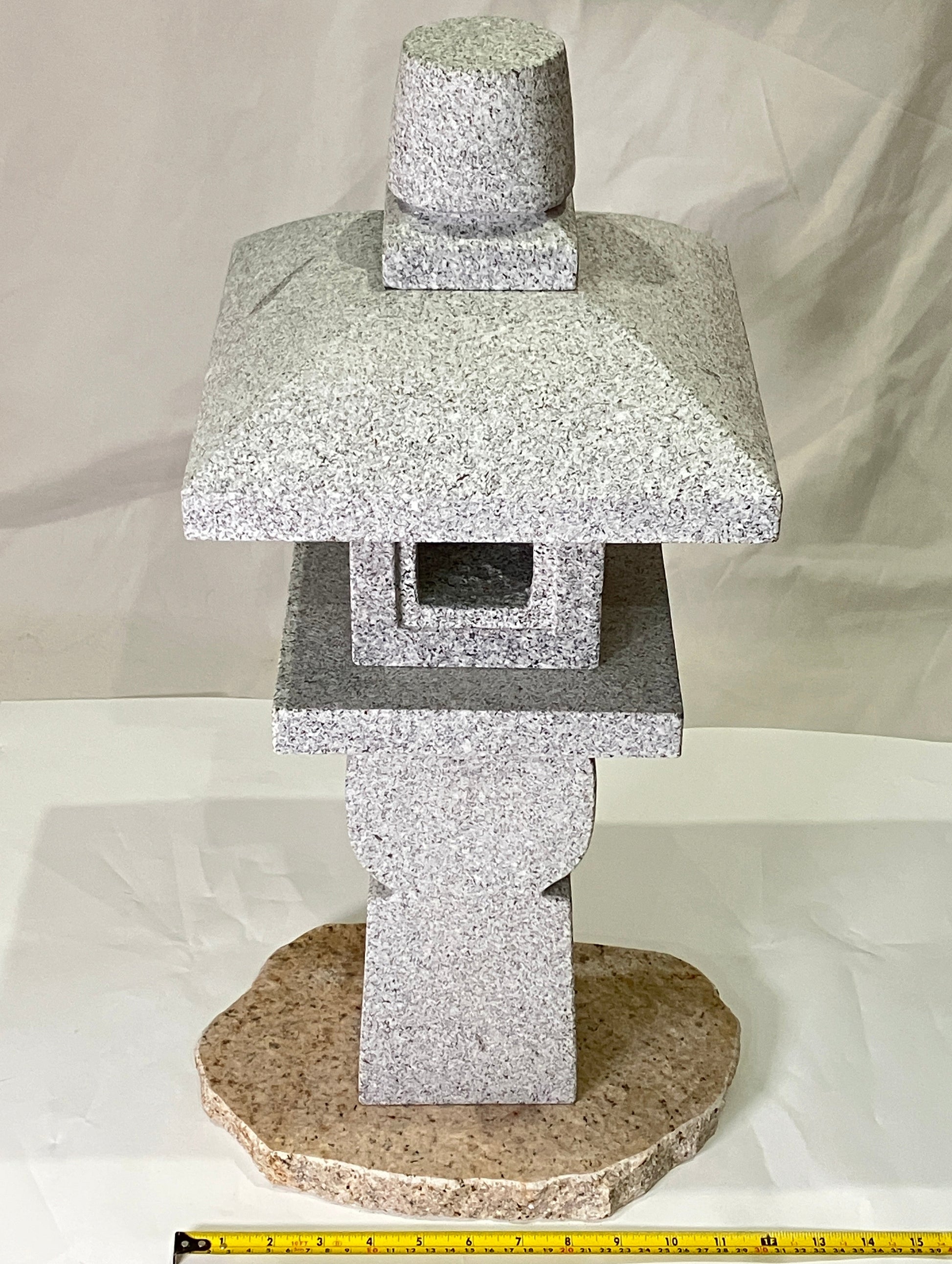 Oribe Stone Lantern