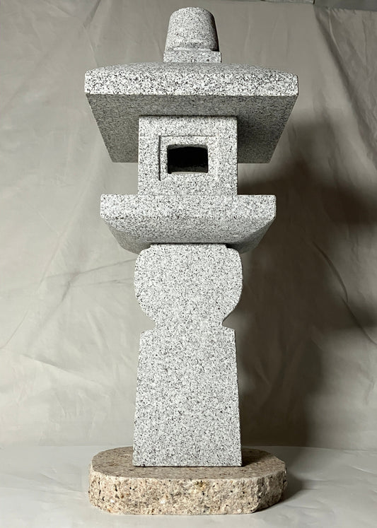 Oribe Stone Lantern