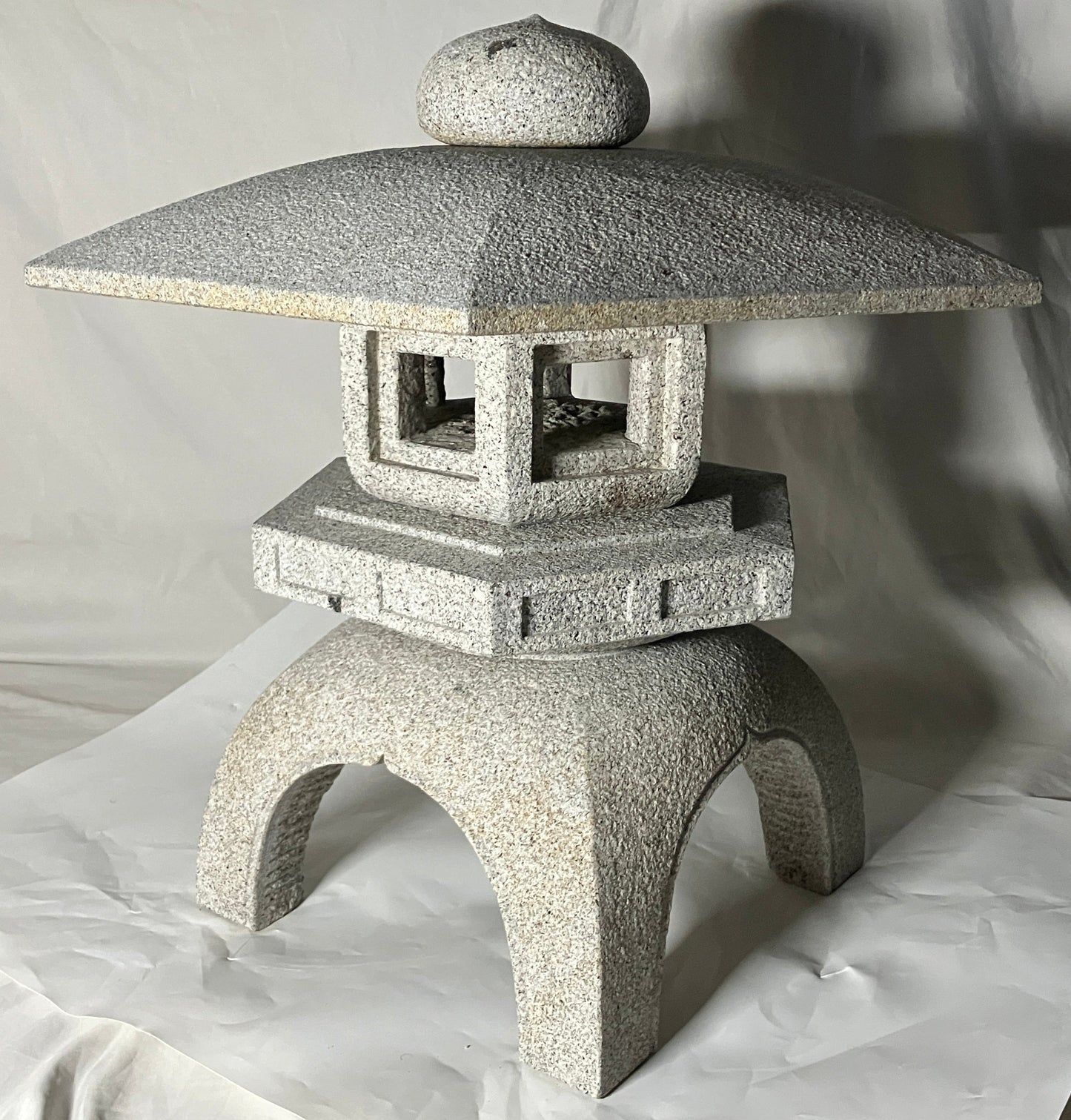 Yukimi Stone Lantern