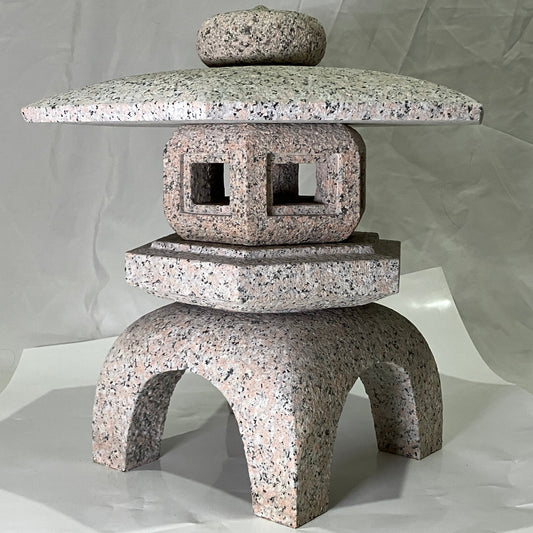 Zen Stone Lantern Yukimi