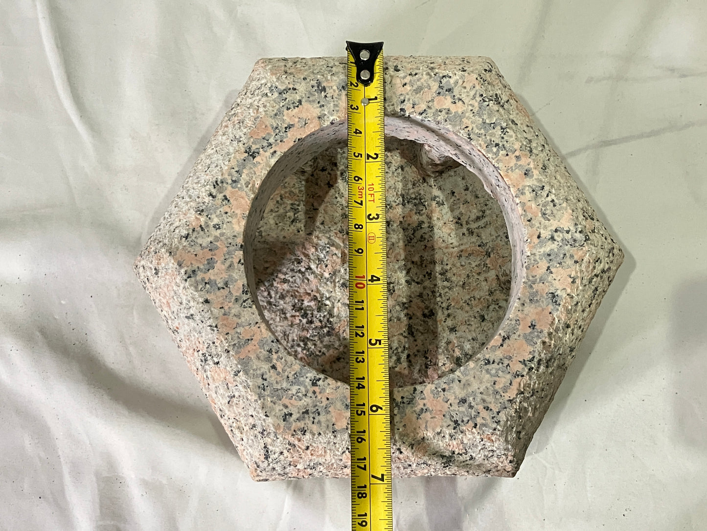 Zen Pink Stone Lantern Yukimi Tourou Medium Granite Japanese Garden Ornament Statue