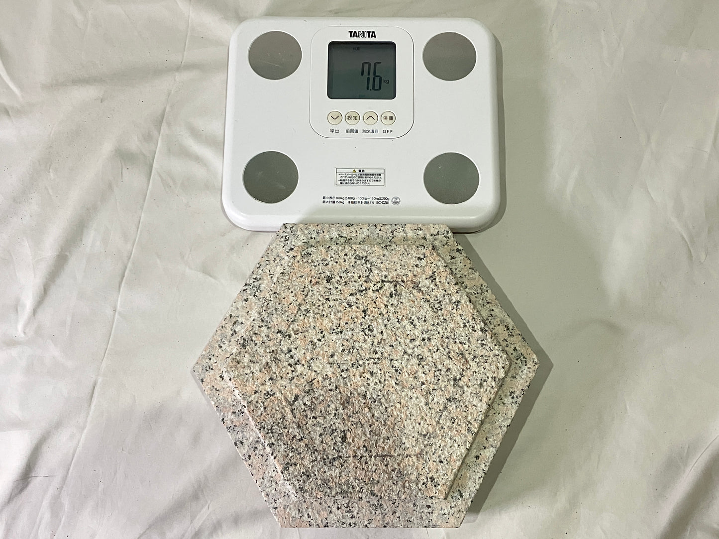 Zen Pink Stone Lantern Yukimi Tourou Medium Granite Japanese Garden Ornament Statue