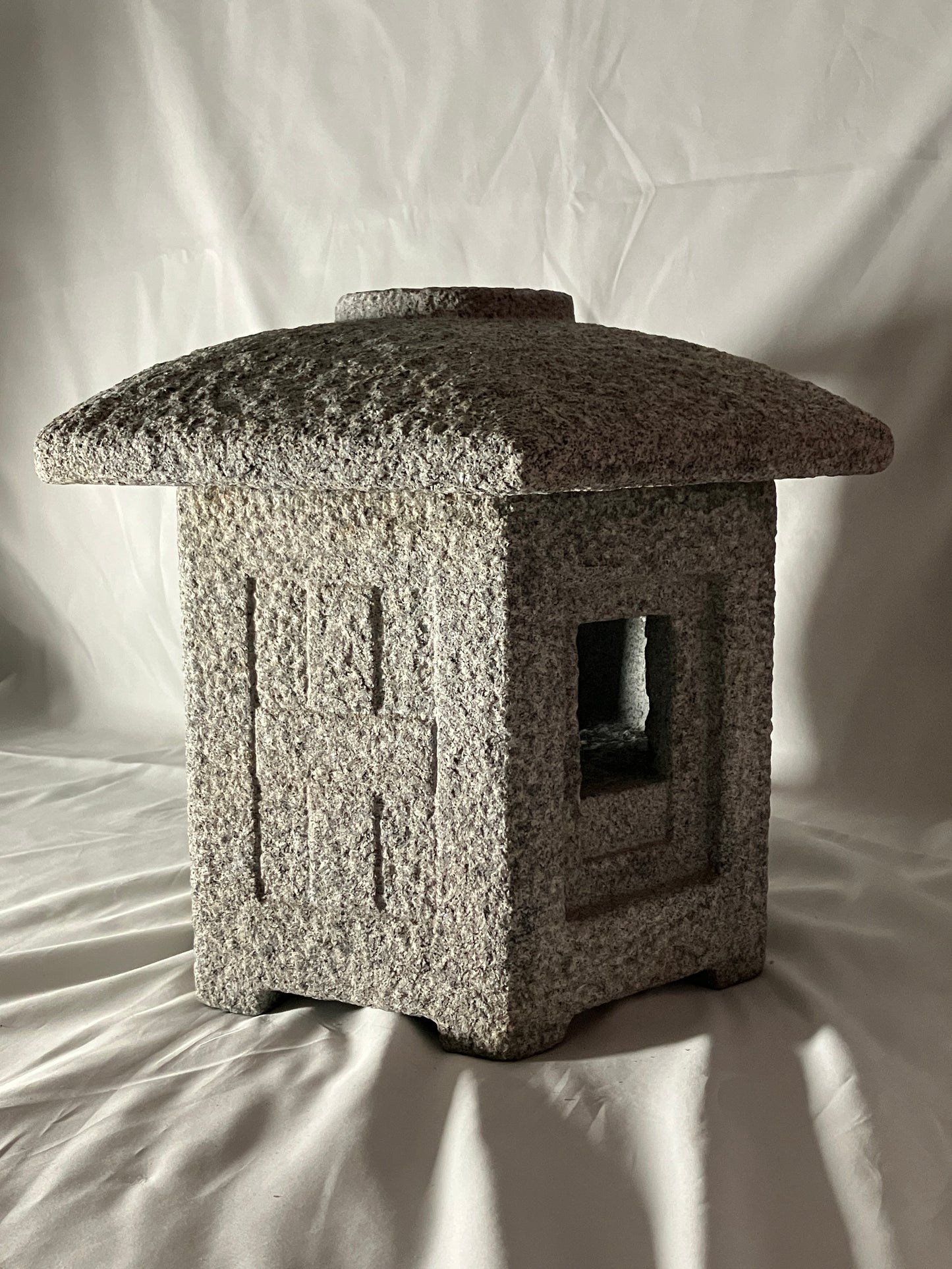 Stone Lantern Sunshouan Tourou Medium Granite Japanese Garden Ornament Statue