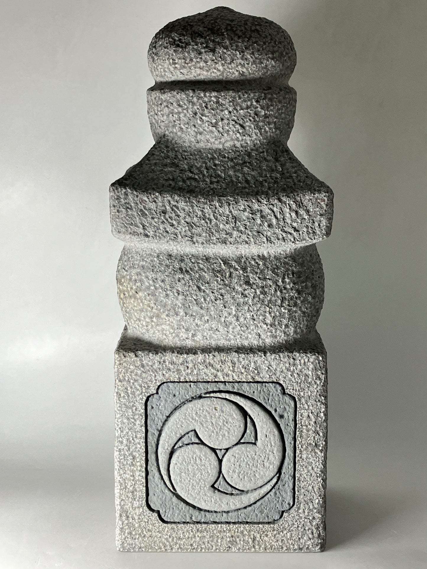 Gorinto Medium Andesite Gray Stone Three waves emblem Japanese Garden Statue