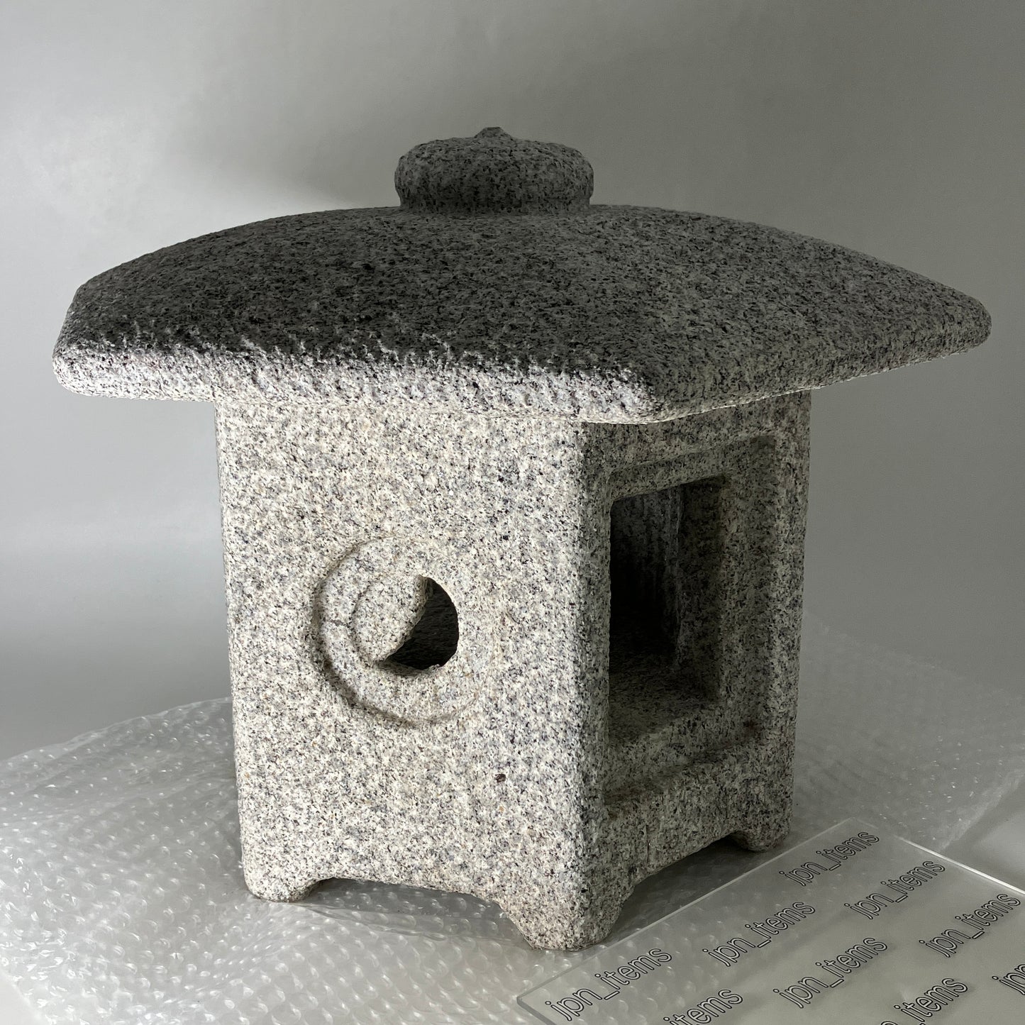 Gray Medium Sunshouan-Gata Granite Stone Lantern Tourou Handmade Japanese Garden