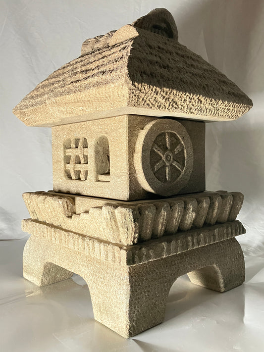 Brown Medium Sandstone Thatching Stone Lantern Tourou Handmade Japanese Garden