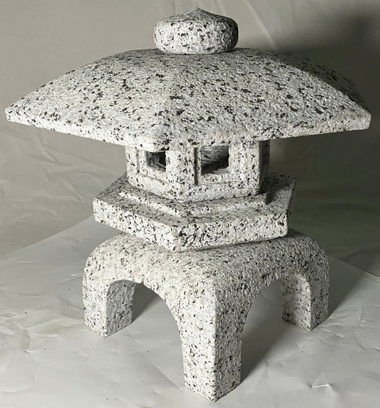 Yukimi Stone Lantern