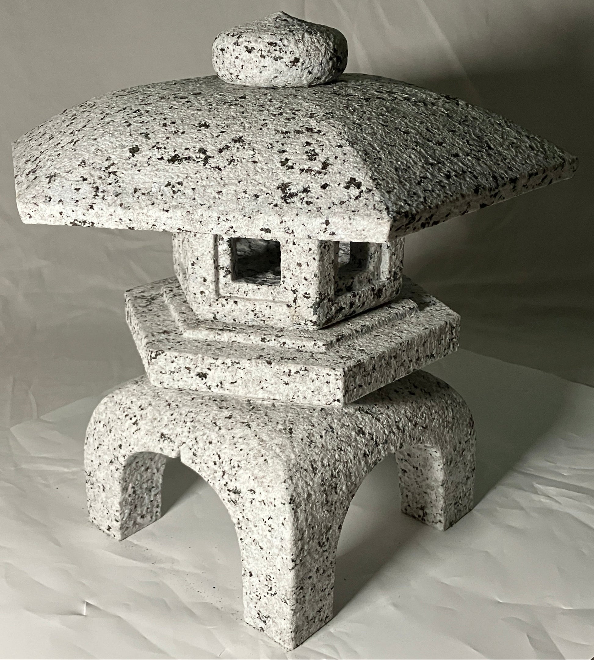 Yukimi Stone Lantern